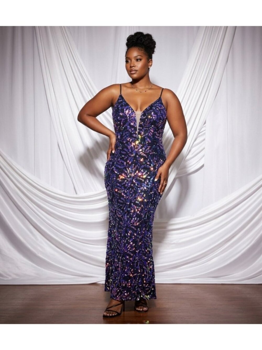 Cinderella Sequin Embellished Deep V-Neck Evening Gown size 18 With Adjustable S